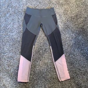 Carrie Underwood Calia sports legging